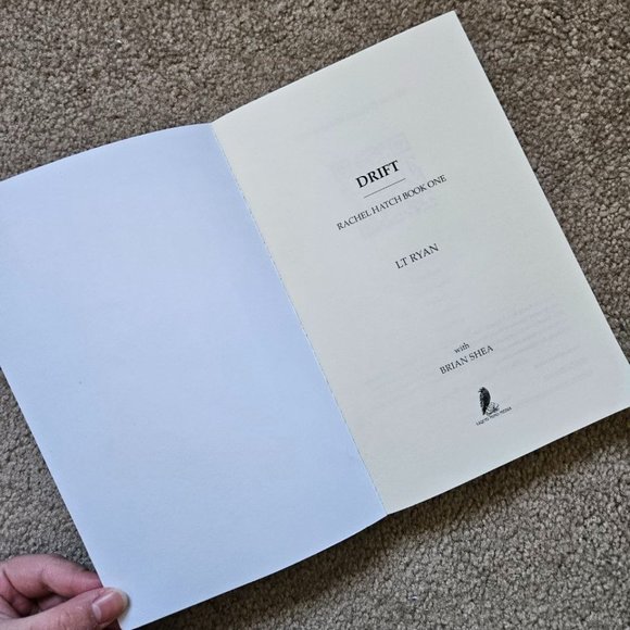 4/$40 Drift by L.T. Ryan, Brian Shea - Paperback - Picture 2 of 6